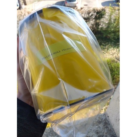 Piège englué jaune sous forme de rouleau 15 cm x 100 m